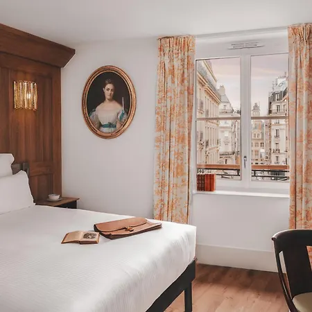 Madeleine De Senlis Hotel