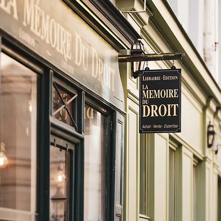 Hotel Madeleine De Senlis 3*