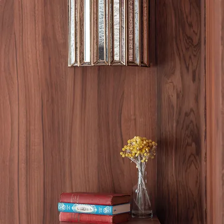 Madeleine De Senlis Hotel