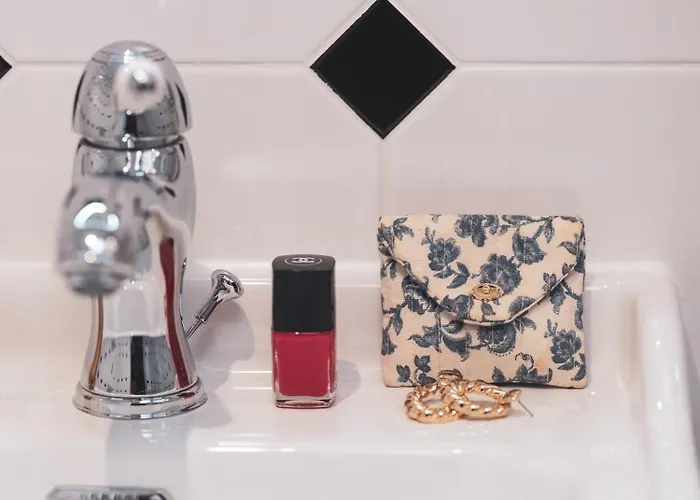 Madeleine De Senlis Hotel Paris