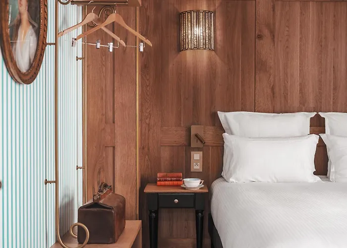 Madeleine De Senlis Hotel 3*