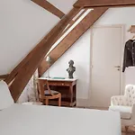 Madeleine De Senlis 호텔