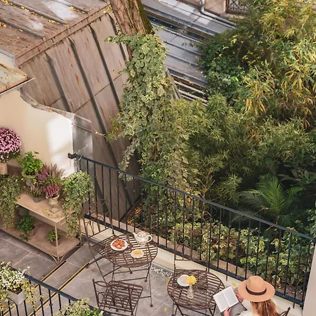 酒店 Madeleine De Senlis 3*