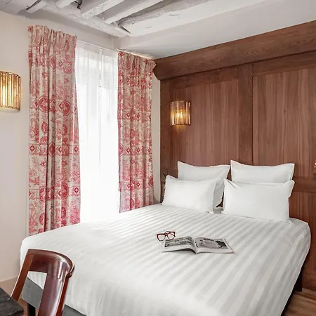 Madeleine De Senlis 3*