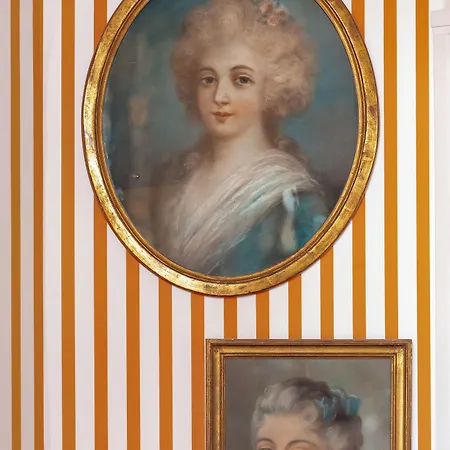Madeleine De Senlis Париж