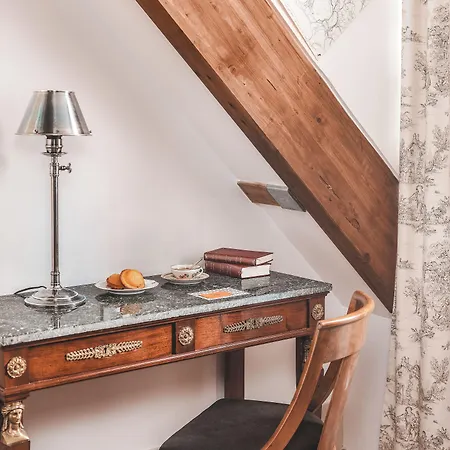 Madeleine De Senlis Отель 3*