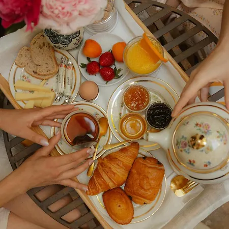 Madeleine De Senlis 3*