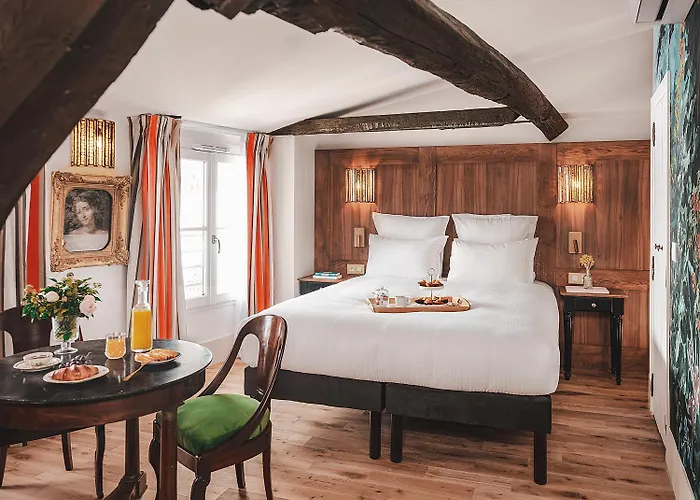 Madeleine De Senlis Париж